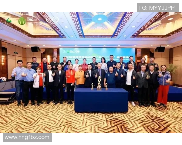 北京网球队与成都网球队赛后复盘团队协作的成功与不足分析